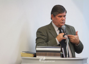 o-trabalho-dessa-casa-precisa-ser-respeitado-aqui-nao-tem-moleque-e-aqui-nao-tem-ninguem-escondendo-nada-diz-professor-adalberto-correio-nogueirense