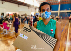 secretaria-de-educacao-entrega-mais-de-300-notebooks-aos-professores-municipais-de-artur-nogueira-correio-nogueirense