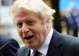 2021-10-03t170617z_1_lynxmpeh920a7_rtroptp_4_mundo-grabretanha-imigracao