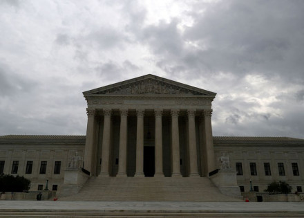 2021-10-22t223534z_1_lynxmpeh9l15j_rtroptp_4_eua-supremacorte-tsarnaev-penamorte