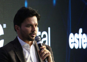 5g_comunicacoes_rvrsa_abr_1609210435