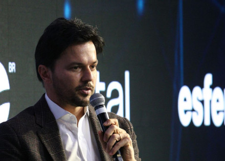 5g_comunicacoes_rvrsa_abr_1609210435