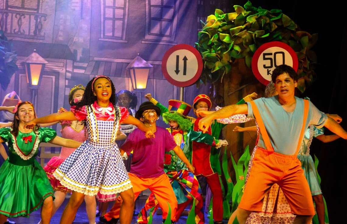 Todas as Cores do Mundo (2)