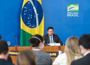 auxilio-brasil-tera-reajuste-de-20-em-relacao-ao-bolsa-familia-correio-nogueirense