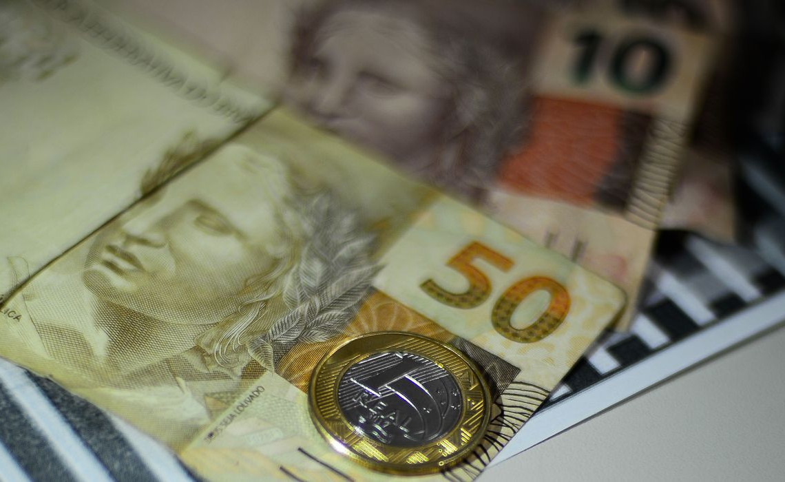 Economia, Moeda Real,Dinheiro, Calculadora