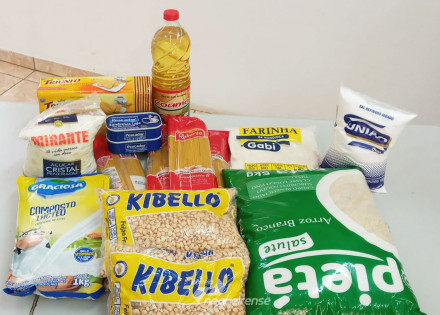 prefeitura-de-artur-nogueira-distribui-cestas-basicas-aos-idosos-do-programa-tempo-feliz-correio-nogueirense