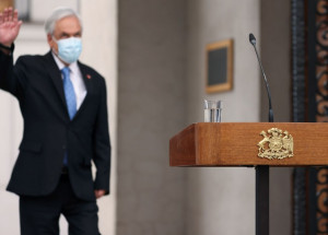 2021-11-16t233855z_1_lynxmpehaf18t_rtroptp_4_politica-chile-senado