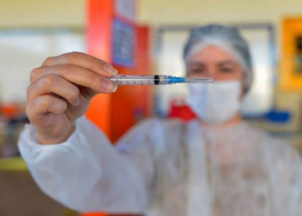 artur-nogueira-promove-mais-um-dia-v-de-vacinacao-contra-a-covid-19-neste-sabado-2-correio-nogueirense