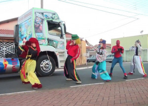 carreta-solidaria-oferece-passeios-em-troca-de-alimentos-e-racoes-nesta-quarta-em-artur-nogueira-correio-nogueirense