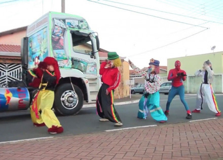 carreta-solidaria-oferece-passeios-em-troca-de-alimentos-e-racoes-nesta-quarta-em-artur-nogueira-correio-nogueirense