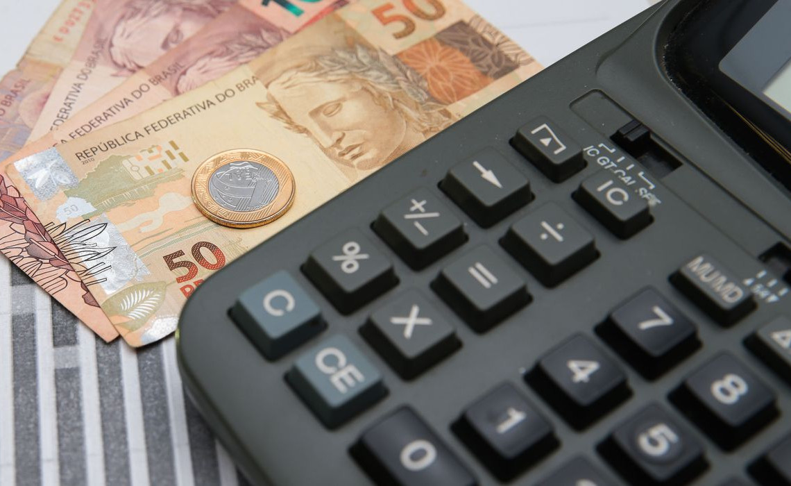 Economia, Moeda Real,Dinheiro, Calculadora