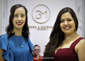 mayumi-e-rebeca-recebem-para-coquetel-de-inauguracao-do-escritorio-bezerra-matsubayaci-advocacia-em-artur-nogueira-correio-nogueirense