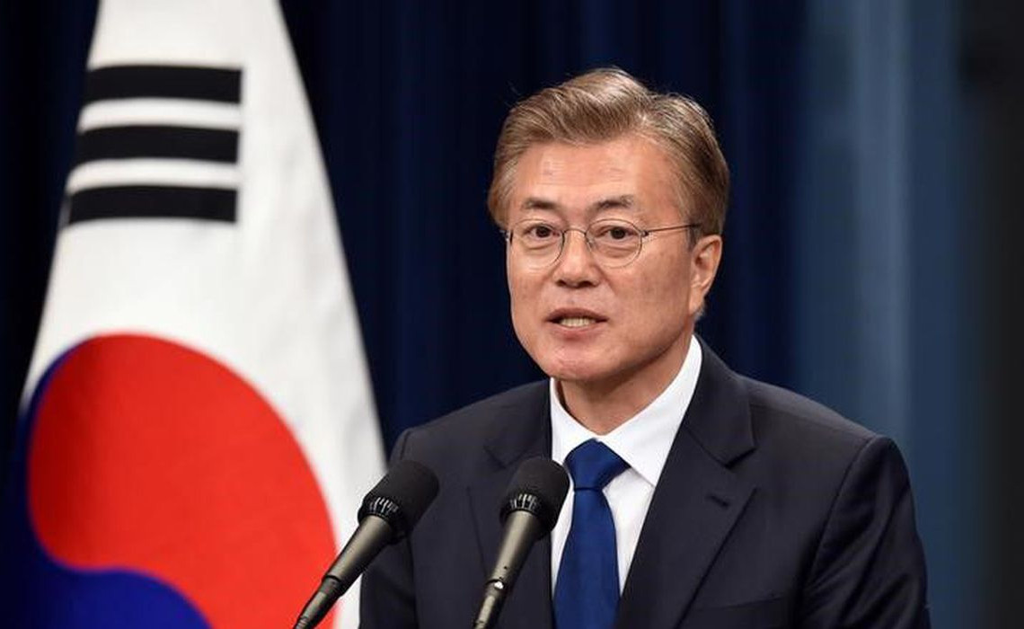 2017-05-17t114247z_1_lynxnped4g0s6_rtroptp_3_southkorea-election