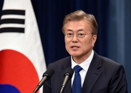 2017-05-17t114247z_1_lynxnped4g0s6_rtroptp_3_southkorea-election