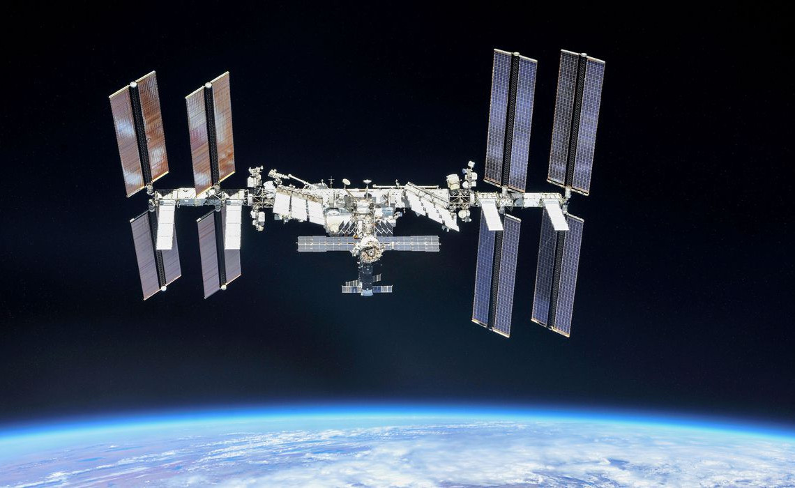 2021-11-16t160938z_863234625_rc2svq9w8o80_rtrmadp_3_usa-russia-space