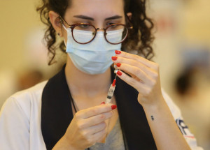 artur-nogueira-recebe-1-500-doses-da-vacina-contra-a-covid-19-correio-nogueirense