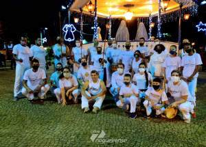 escola-de-capoeira-luanda-realiza-apresentacao-na-praca-do-coreto-em-artur-nogueira