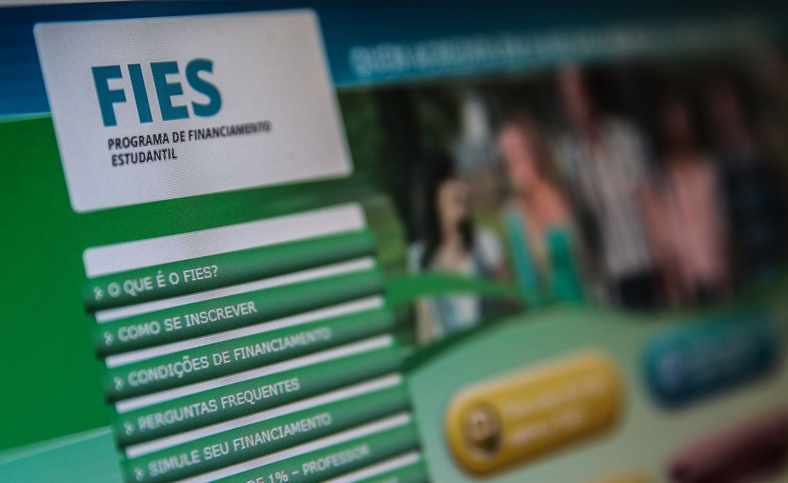 Fundo de Financiamento Estudantil,Fies
