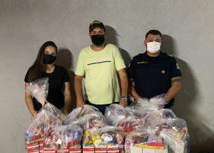 grupo-de-amigos-ajuda-dezenas-de-familias-a-nao-passarem-fome-no-natal-correio-nogueirense-capa