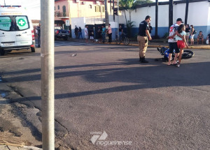 motoqueiro-avanca-sinal-vermelho-e-atinge-carro-em-artur-nogueira-correio-nogueirense