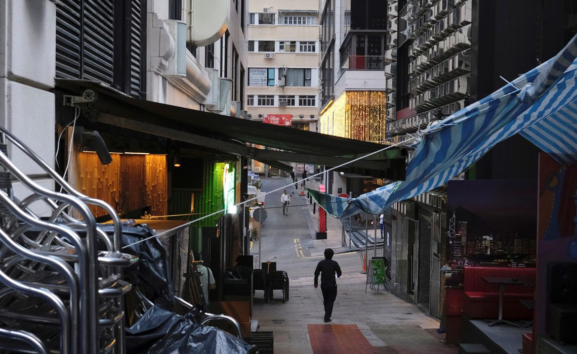 2020-03-23t141841z_1_lynxmpeg2m1eh_rtroptp_4_saude-coronavirus-hongkong-turismo