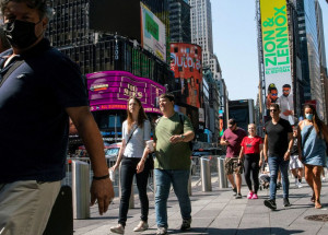 2021-07-26t182216z_1_lynxmpeh6p1bk_rtroptp_4_eua-covid-vacinacao-ny