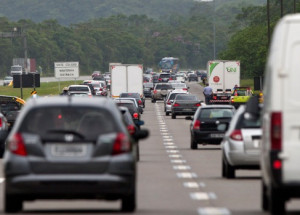 MOVIMENTO NAS ESTRADAS