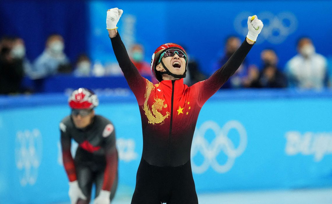 2022-02-05t152402z_519409214_sp1ei2512jlak_rtrmadp_3_olympics-2022-shorttrack