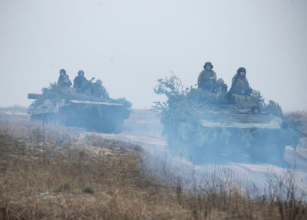 2022-02-22t130803z_1690216988_rc20ps917p9l_rtrmadp_3_ukraine-crisis-drills