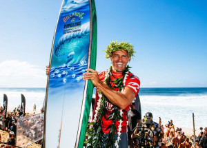 kelly_slater_pipe22_tyh2876_heff