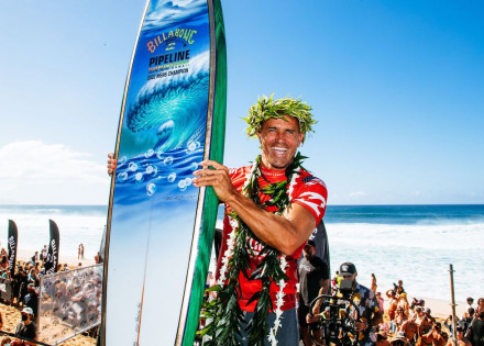 kelly_slater_pipe22_tyh2876_heff