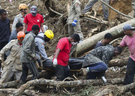 _petropolis_chuvas_tnrgo_abr_1602220710
