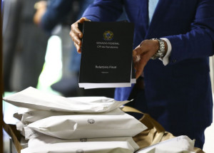 Sessão para leitura do relatório da CPI da Pandemia.