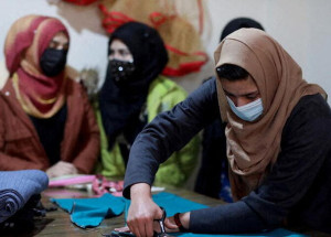 2022-01-20t141623z_1_lynxmpei0j0u9_rtroptp_3_afghanistan-conflict-women-workshop