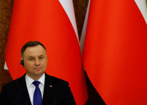 2022-02-23t153131z_1_lynxmpei1m0qn_rtroptp_4_ucrania-crise-polonia-ameacas