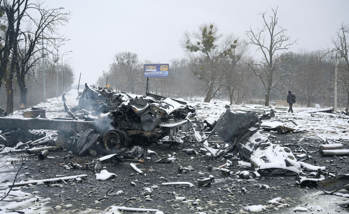 2022-02-25t124723z_511788916_rc2yqs9dntbj_rtrmadp_3_ukraine-crisis-fighting