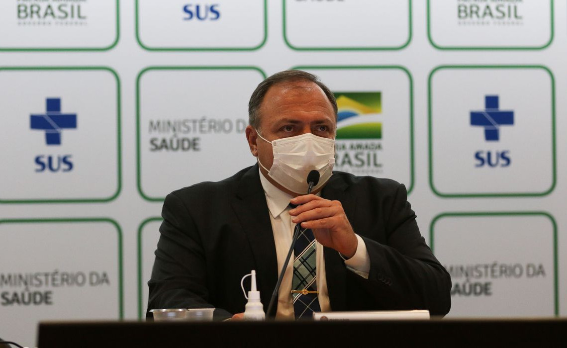 _combate_a_pandemia_de_covid-19150320211067