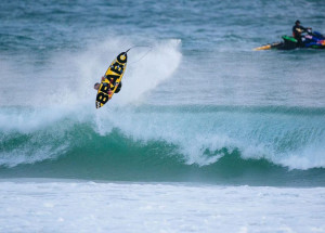 italo-ferreira_portugal22_qua9243_damien-poullenot-1024x620