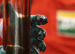 2011-02-16t120000z_1534372485_gm1e72h0dmo01_rtrmadp_3_petrobras