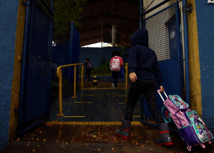 2021-10-18t125010z_537048476_rc26cq94oo5b_rtrmadp_3_health-coronavirus-brazil