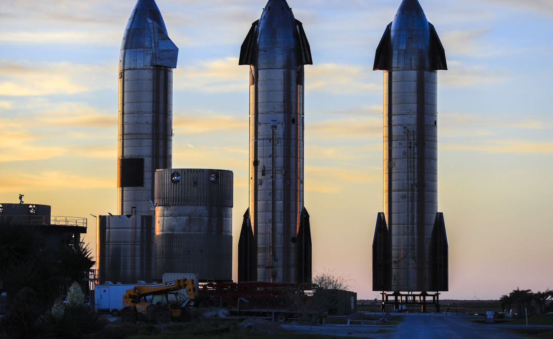 2022-03-26t000000z_1971444030_mt1nurpho000uen5dj_rtrmadp_3_usa-spacex