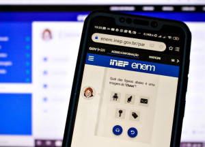 14mai2020---processo-de-inscricao-para-o-enem-exame-nacional-do-ensino-medio-2020-prazo-se-encerra-em-22-de-maio-1590020071361_v2_900x506