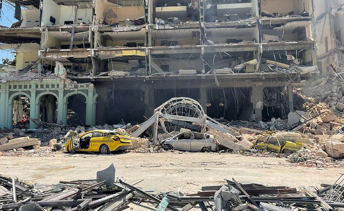 2022-05-06t175304z_1_lynxnpei450vn_rtroptp_4_cuba-explosao-hotel-quatromortos