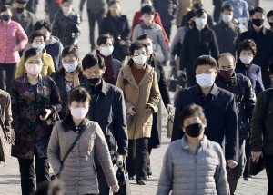 2022-05-12t232708z_1_lynxnpei4b15t_rtroptp_4_health-coronavirus-northkorea