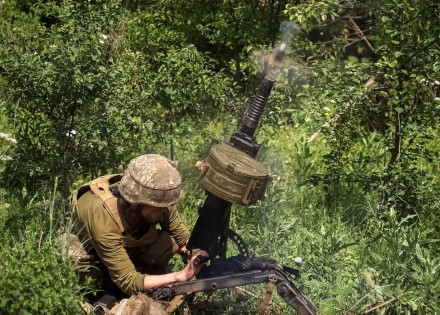 2022-06-07t114306z_1_lynxmpei560f9_rtroptp_4_ucrania-crise-sievierodonetsk