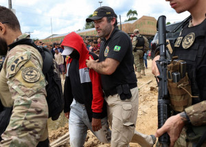 2022-06-15t163547z_1_lynxmpei5e0t0_rtroptp_4_brazil-journalist