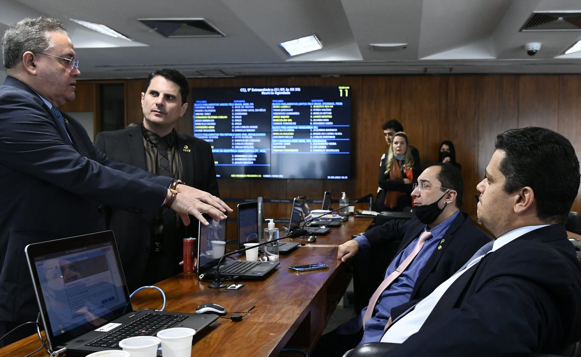 ccj_do_senado_e_cancelada_por_falta_de_quorum