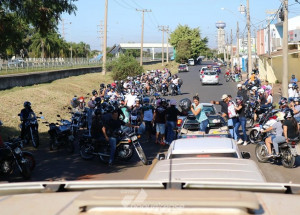 prefeito-agradece-a-todos-que-ajudaram-na-campanha-do-agasalho-de-2019-correio-nogueirense-017-1024x683