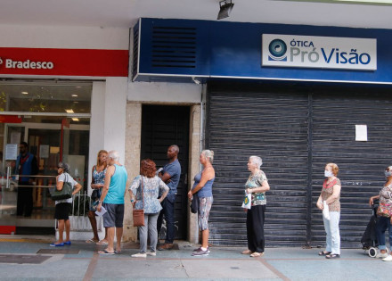 rj_comercio_aberto_0407201740_0