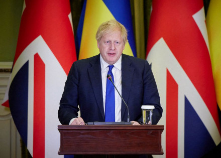 2022-04-12t113314z_1239028229_rc2ujt9w5944_rtrmadp_3_britain-politics-police